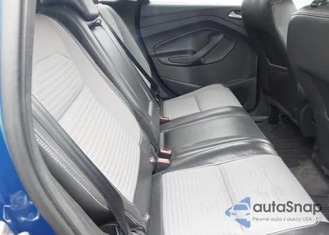 2017 Ford Escape Se из США, поврежденный, VIN 1FMCU9GD7HUB34552